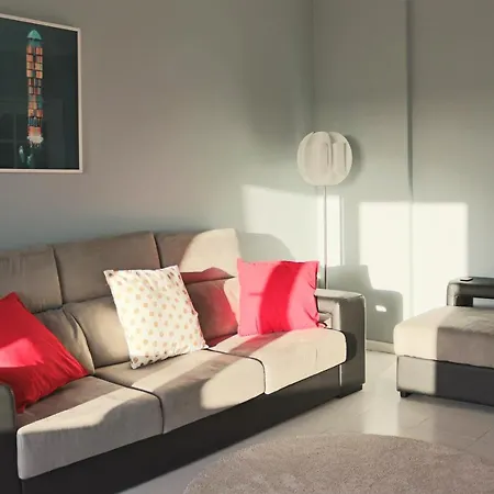 сomfortable And Free Garage Parking